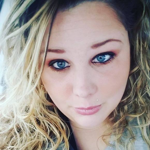 Meet your Posher, Savannah - Picture 1 of 1